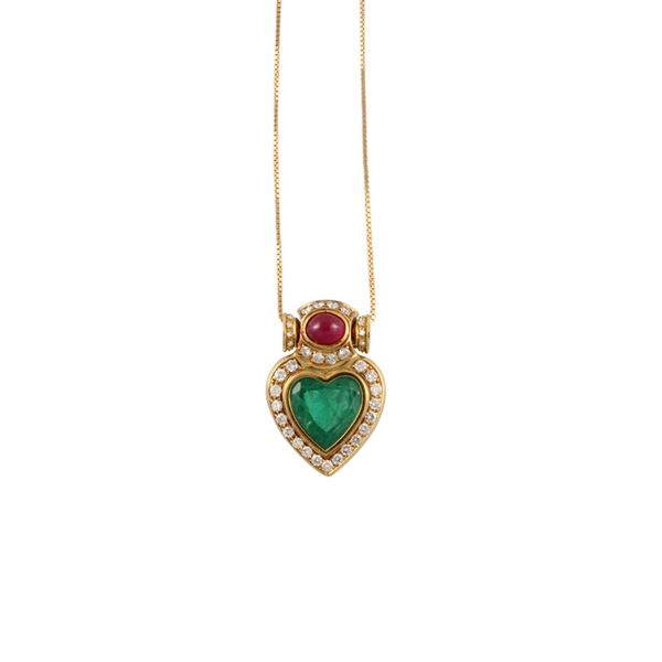 NECKLACE WITH PENDANT