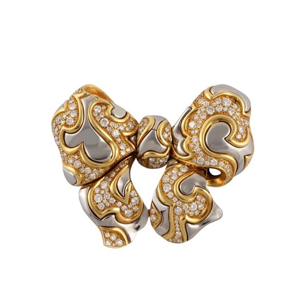 BROOCH, MARINA B