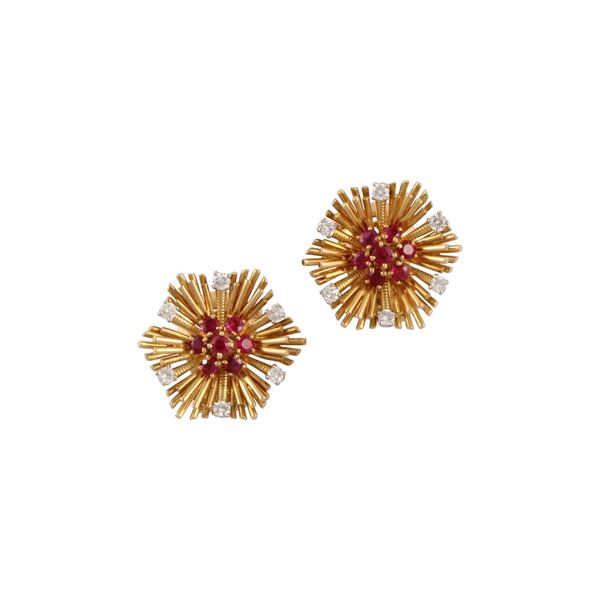 ORECCHINI, VAN CLEEF & ARPELS
