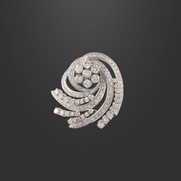 BROOCH