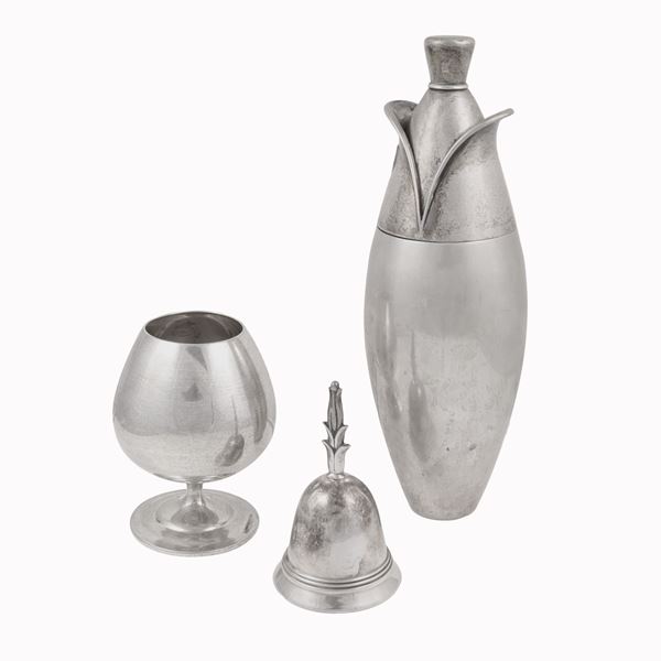 LOT OF 800 SILVER SHAKER, CHALICE AND BELL