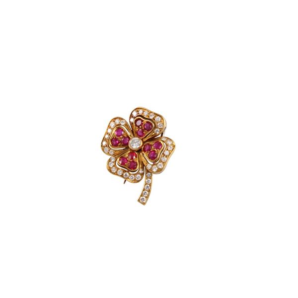BROOCH