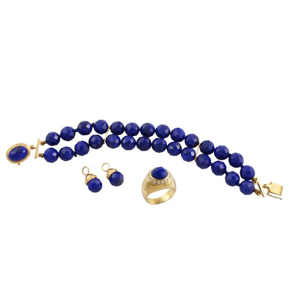 18KT GOLD, LAPISLAZULI AND DIAMONDS, RING, BRACELET AND TWO PENDANTS SET 