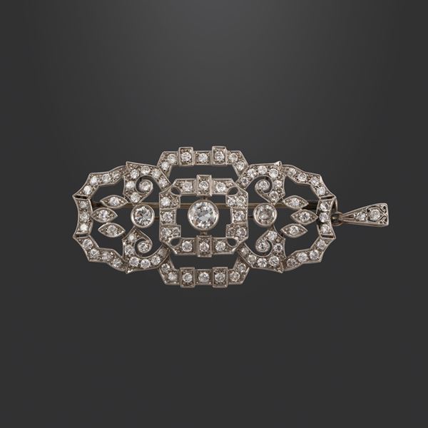 PLATINUM AND DIAMONDS BROOCH - PENDANT  - Auction IMPORTANT JEWELRY - Casa d'Aste International Art Sale