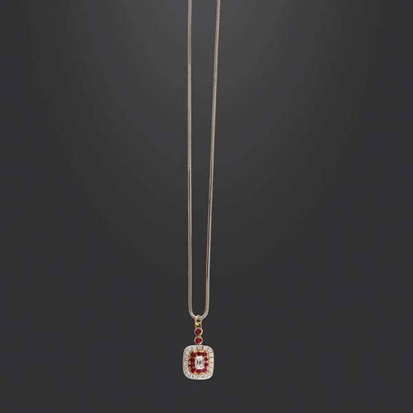 CATENINA CON PENDENTE