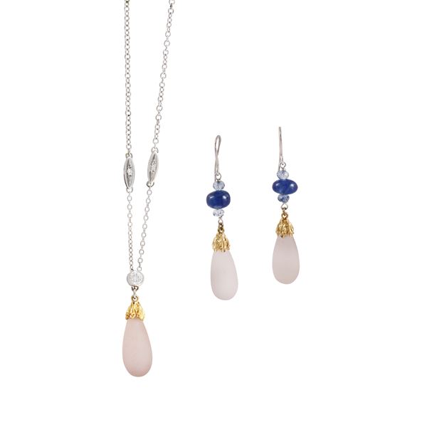 18KT GOLD, SAPPHIRES, DIAMONDS, QUARTZ NECKLACE AND EARRINGS