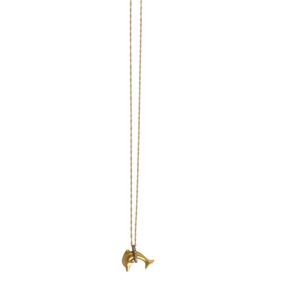 18KT GOLD AND DIAMONDS PENDANT WITH CHAIN