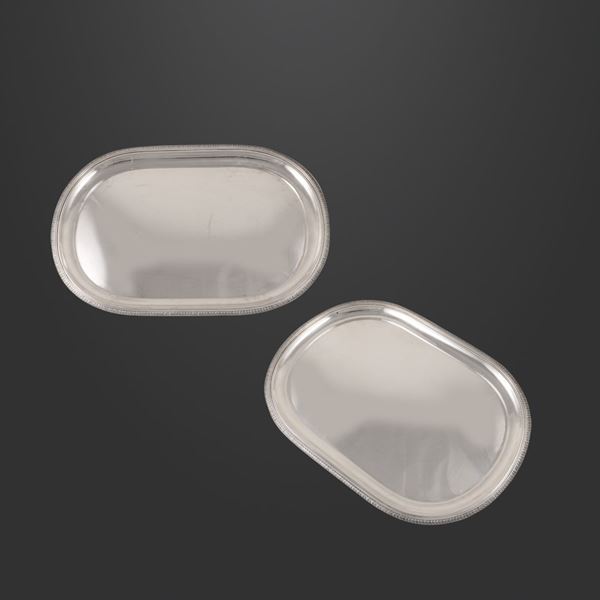 LOT OF TWO 800 SILVER TRAYS, R. MIRACOLI