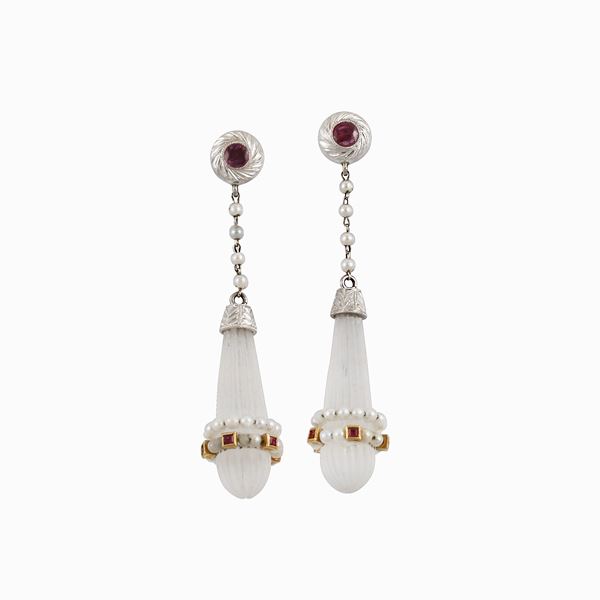 18KT GOLD, QUARTZ, PEARL AND RUBY EARRINGS