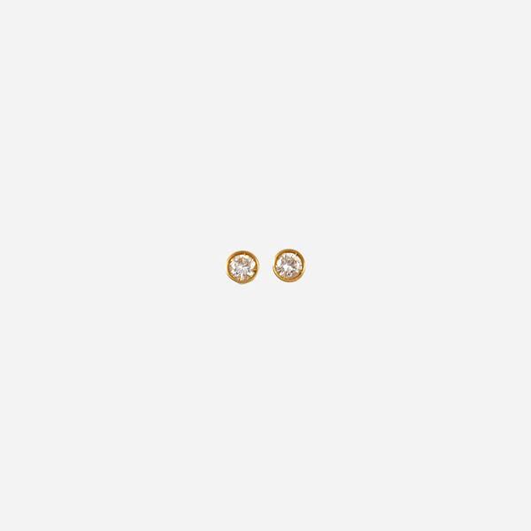 18KT GOLD AND DIAMONDS EARRINGS