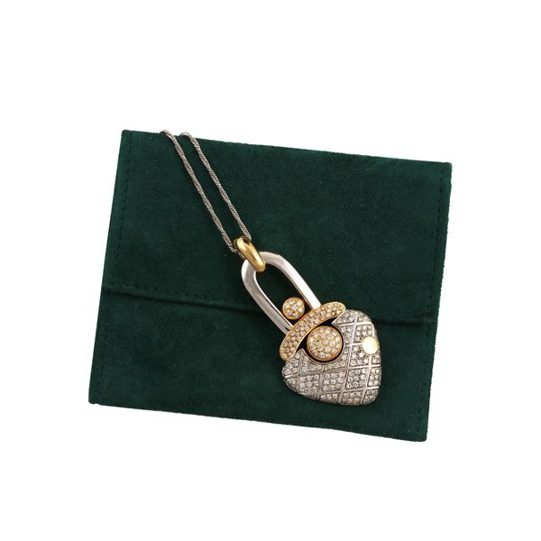 PENDENTE, LA NOUVELLE BAGUE CON LUNGA CATENA