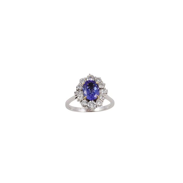 18KT GOLD, TANZANITE AND DIAMONDS RING  - Auction IMPORTANT JEWELRY - Casa d'Aste International Art Sale