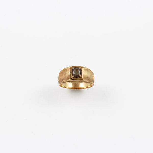 18KT GOLD AND ALEXANDRITE RING