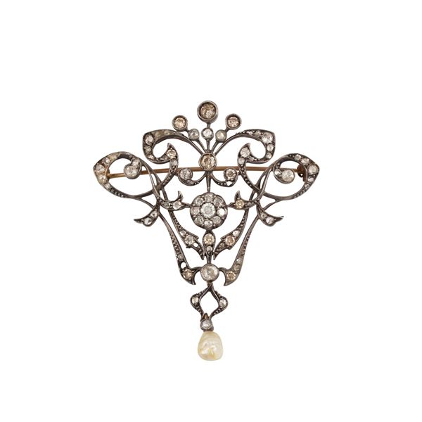 SILVER, 18KT GOLD, DIAMONDS AND PEARL BROOCH