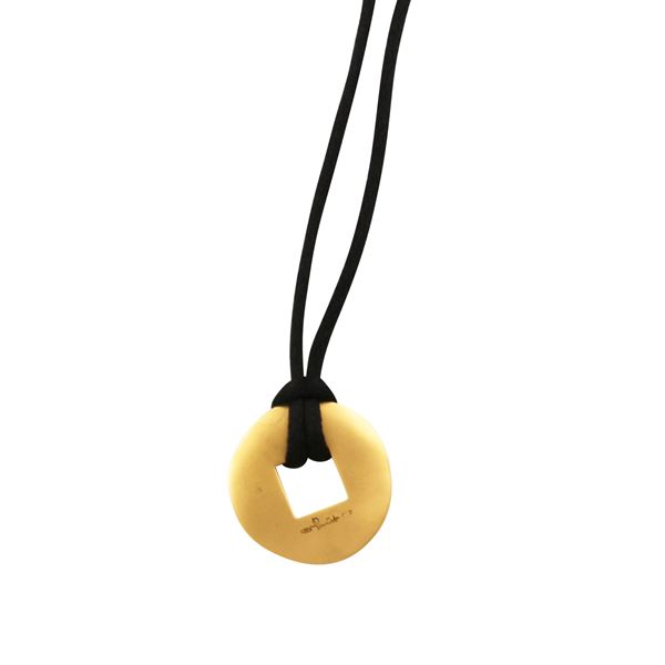18KT GOLD PENDANT, POMELLATO "Japanese Coin"