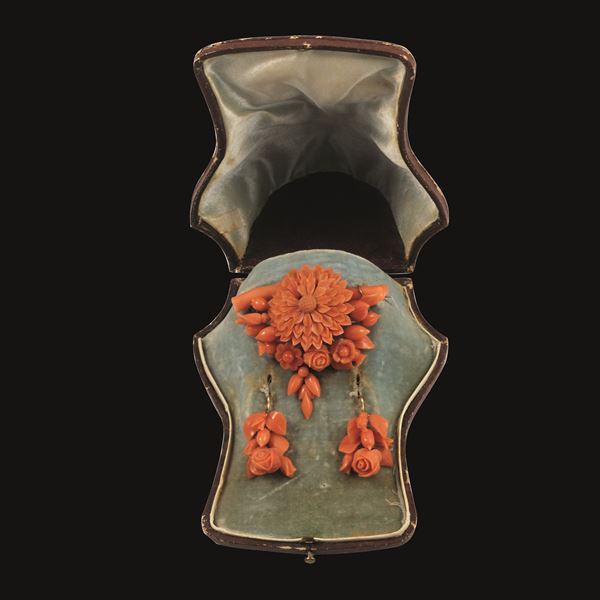 FINE CORAL AND 18KT GOLD BROOCH (MISSINGS) AND EARRIGS  - Auction Important Jewelry - Casa d'Aste International Art Sale