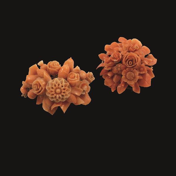 FINE CORAL, 18KT GOLD AND METAL BROOCHES