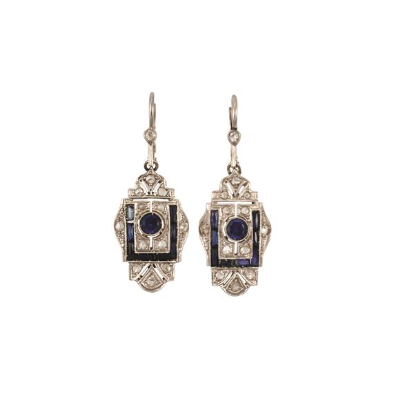 18KT GOLD, SYNTHETIC SAPPHIRES AND ROSE CUT DIAMONDS EARRINGS