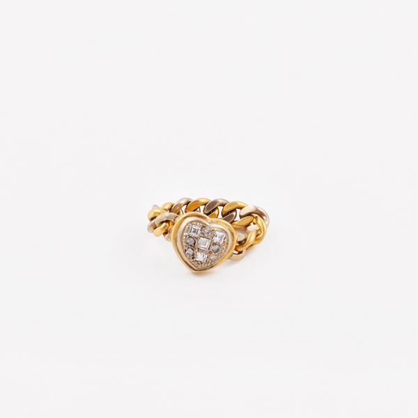 18KT GOLD AND DIAMONDS (chipped) RING