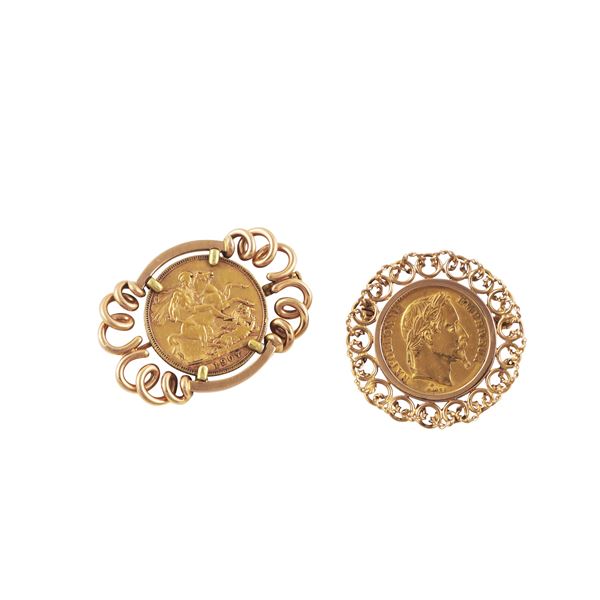 LOT OF TWO BROCHES 18KT GOLD WITH GOLD COINS   - Auction IMPORTANT JEWELRY - Casa d'Aste International Art Sale