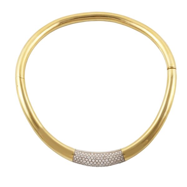 18KT GOLD AND DIAMONDS NECKLACE