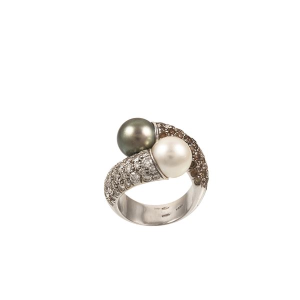 18KT GOLD, PEARLS AND DIAMONDS RING  - Auction Important Jewelry - Casa d'Aste International Art Sale