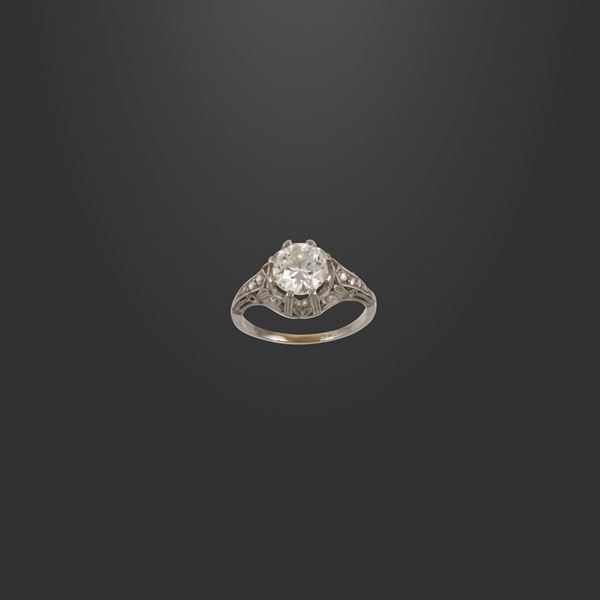PLATINUM AND DIAMOND RING  - Auction Important Jewelry - Casa d'Aste International Art Sale