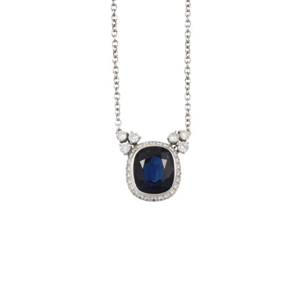 18KT GOLD, SAPPHIRE AND DIAMONDS NECKLACE  - Auction JEWELRY, SILVER AND LUXURY BAG - Casa d'Aste International Art Sale