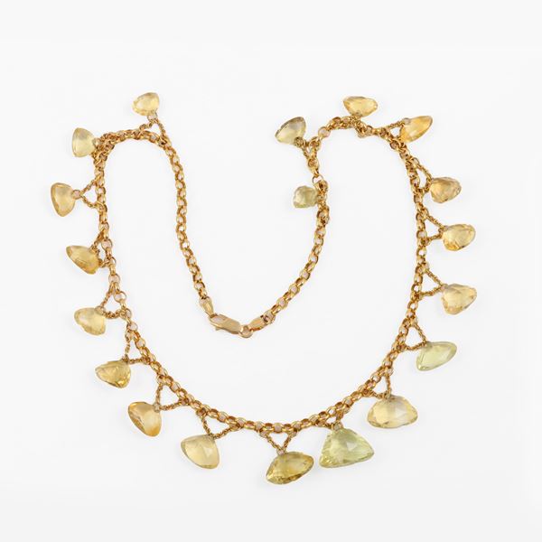 18KT GOLD AND QUARTZ NECKLACE