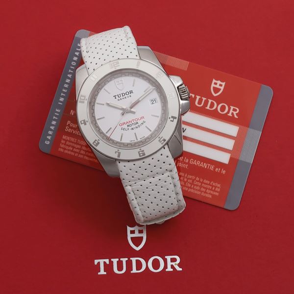 Tudor - TUDOR