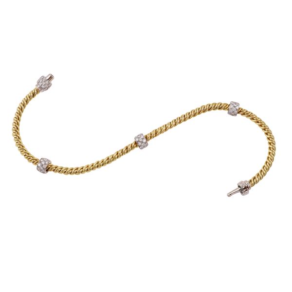 18KT GOLD AND DIAMONDS BRACELET