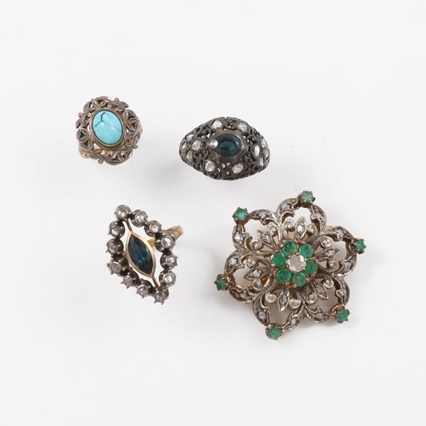 18KT GOLD AND SILVER LOT OF BROOCH AND THREE RINGS WITH SAPPHIRE, ROSE CUT DIAMOND, TURQUOISE AND SYNTHETIC GEM  - Auction JEWELRY, WATCHES, AND SILVERWARE - Casa d'Aste International Art Sale