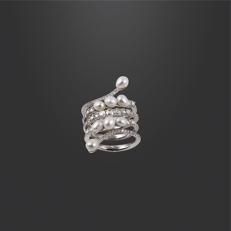 * Anello