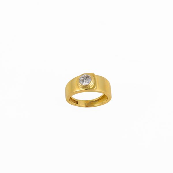 18KT GOLD AND OLD EUROPEAN CUT DIAMOND RING