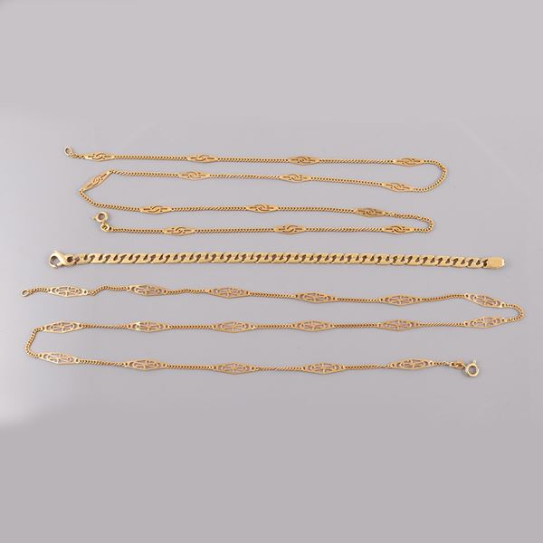 LOT OF 18KT GOLD TWO NECKLACES AND BRACELET