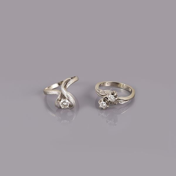 LOT OF 18KT GOLD AND DIAMONDS TWO RINGS
