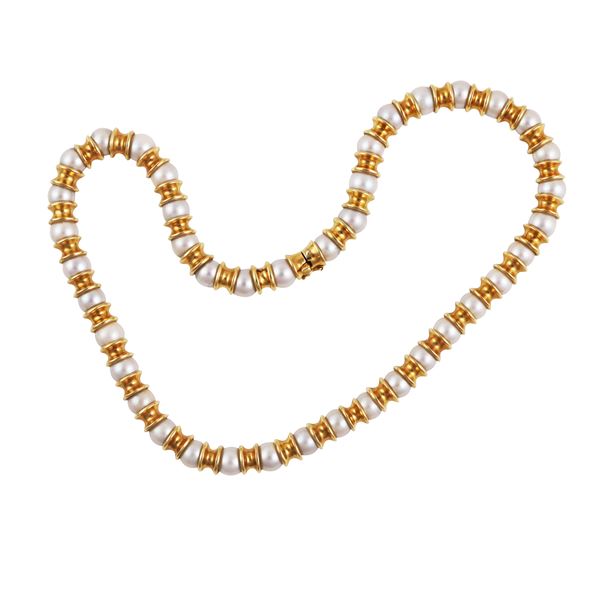 *18 KT GOLD AND CULTURED PEARLS NECKLACE, MASELLA