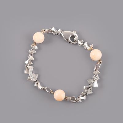 * Bracciale