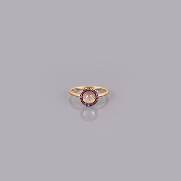 * 18 KT GOLD, OPAL AND PINK SAPPHIRE RNG