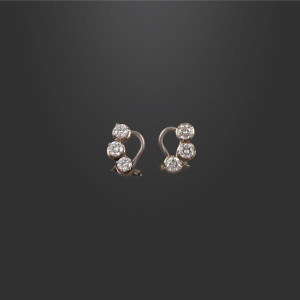 18KT GOLD AND DIAMONDS CLIP EARRINGS