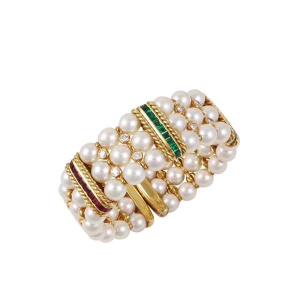 18KT GOLD, CULTURED PEARLS, RUBIES, EMERALDS, SAPPHIRES AND DIAMONDS BANGLE