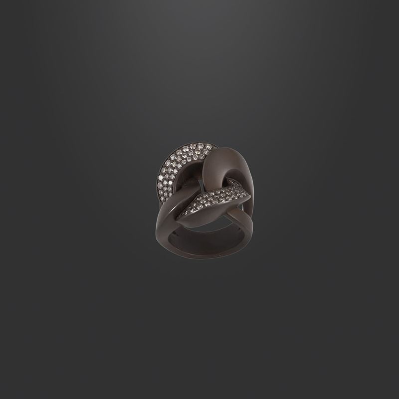 * Anello