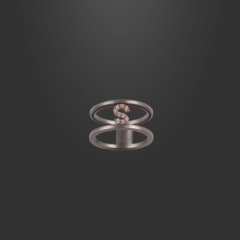 * Anello