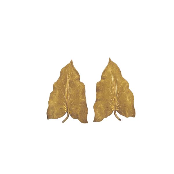 * ORECCHINI, BUCCELLATI "Foglia di arum"