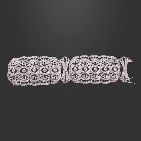 18KT GOLD AND DIAMONDS BRACELET