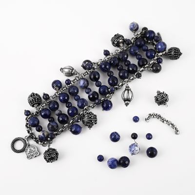 Buccellati, Bracciale “Free time collection” in argento 800/1000 con sodalite