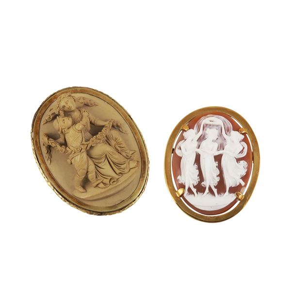 18KT GOLD LOT OF TWO BROOCHES WITH LAVA STONE CAMEO AND SHELL CAMEO  - Auction IMPORTANT JEWELRY - Casa d'Aste International Art Sale