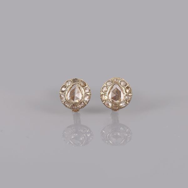 18KT GOLD AND ROSE CUT DIAMOND CLIP EARRINGS