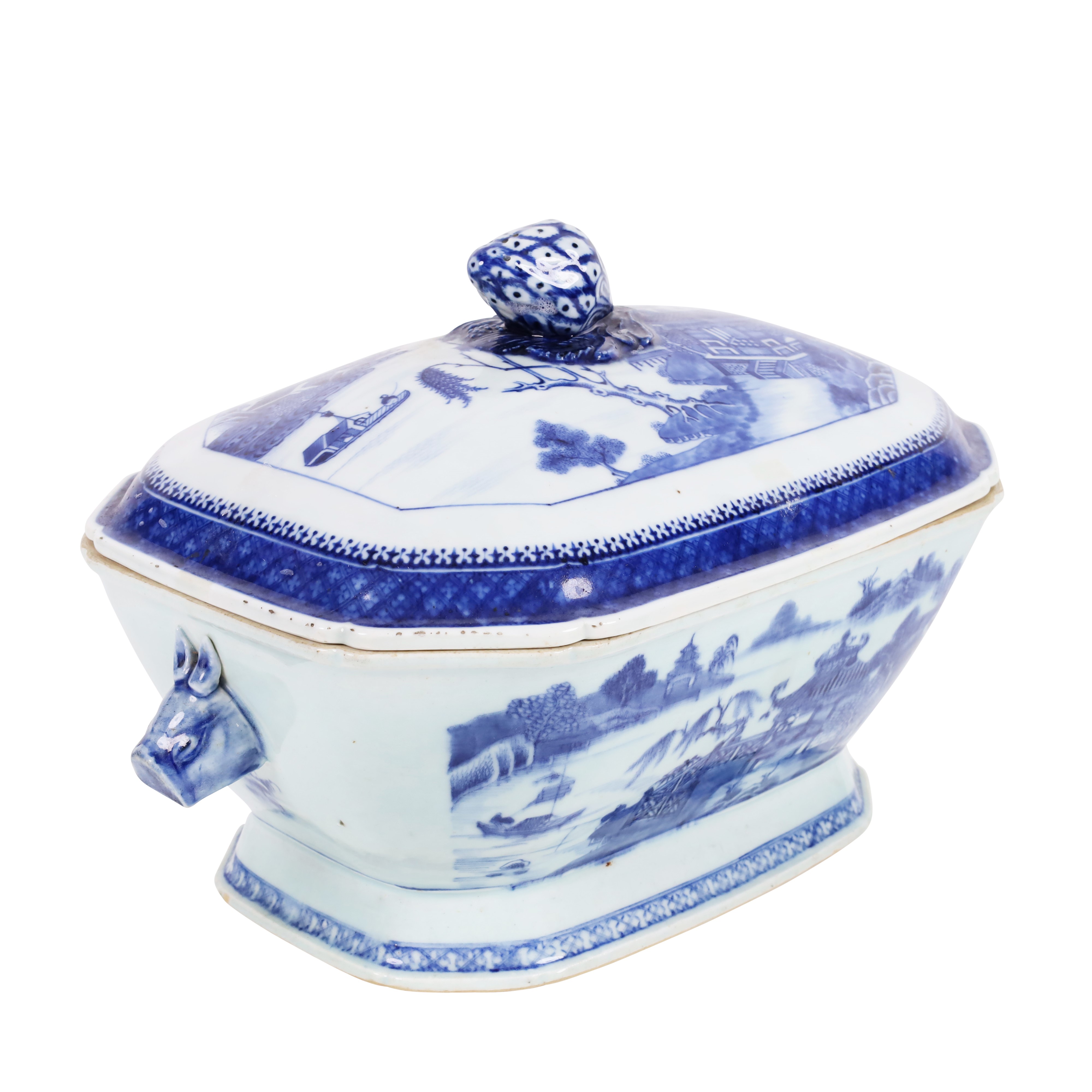 VASSOIO CON ZUPPIERA E COPERCHIO