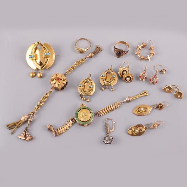 lot of various 14KT gold jewellery
